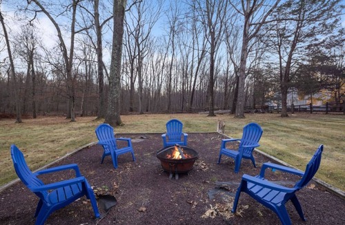 Suffern House | Fire Place, Game Room & Backyard | Family Retreat