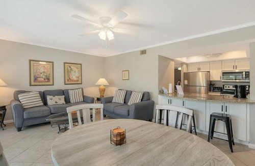 Siesta Key House | Firethorn 232 - 2 Bedroom Condo with Private Beach with lounge chairs & umbrella provided, 2 Poo.