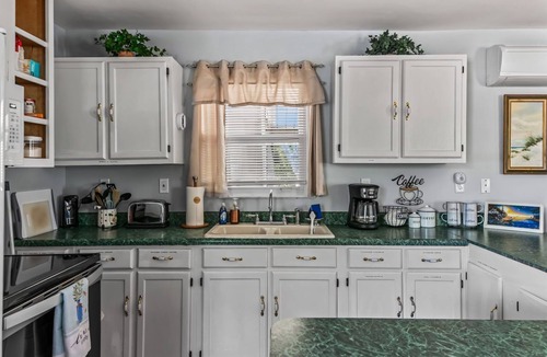 Panacea House | Fisherman's Retreat!