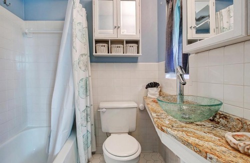 Bay Esplanade Apartment | Five Palms Vacation Rentals- Daily - Weekly - Monthly