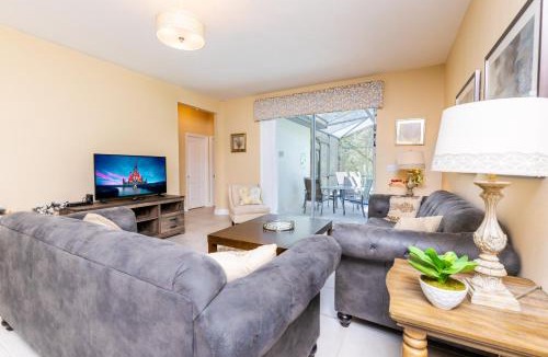 West Kissimmee House | Flash 20 Off Newly Remodeled Villa with Pvt Pool Spa Pool And Game Room