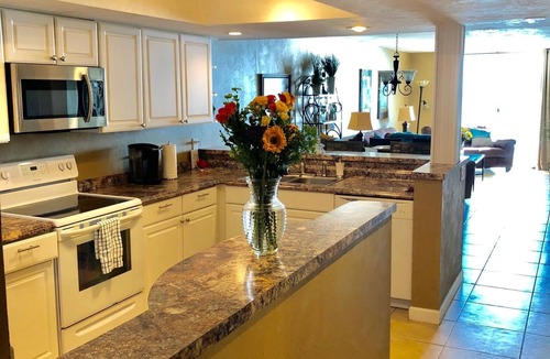 Indian Harbour Beach Condo | FLASH SALE! Book a September 2026 rental by Aug.1 and pay only 175 night