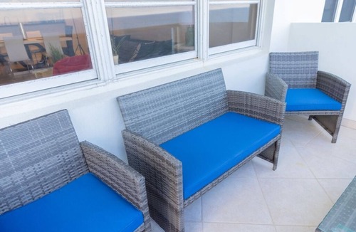 Hollywood South Central Beach Condo | Flip Flop Paradise in Hollywood Florida