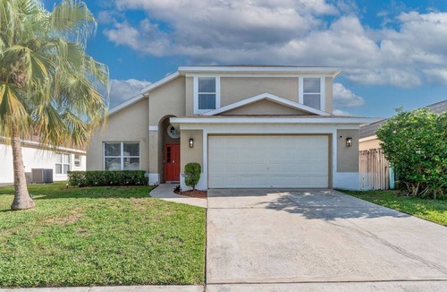Chatham Park House | Florida Escape -Award Winning -Pet Friendly - Pool
