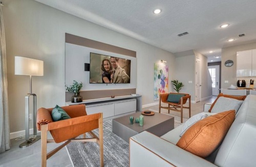 Loughman Cottage | Formosa Valley Resort by UNE Homes