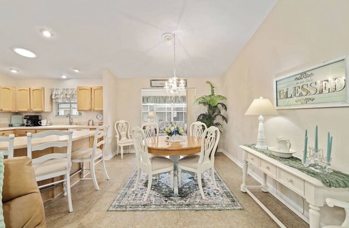 Liberty Park House | Freebird Nest-3 Bed-Golf Cart-Great Location