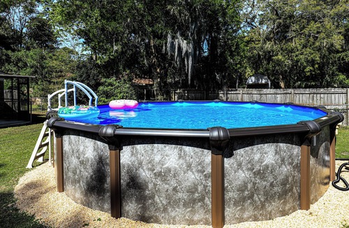 Talahi Island House | Fresh & Fun Island Escape w/Pool & Game Room