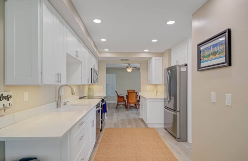 Cypress Lake Condo | Fully furnished 2 bedroom/2 bath condo centrally located.