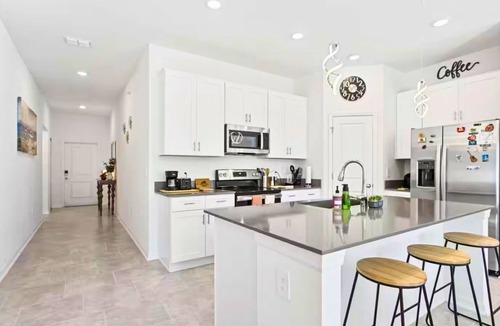 Winter Haven House | Fully Furnished 3BR Home- Extended Stay-Winter Haven