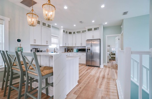 Cape San Blas House | Fully Renovated! Gulf AND Bay views! Inground Heated Pool! 2 min walk to beach!