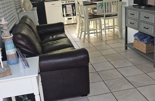 Twin Lakes House | Fun & Relax in Paradise 145 RV in Key Largo Kampground