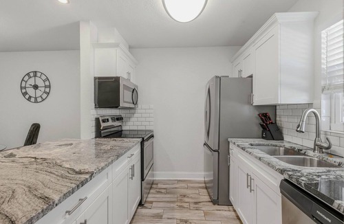 Swann Estates Apartment | Furnished 2BR in South Tampa | Ideal for Weekly & Extended Stays