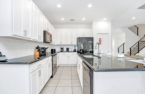 Kissimmee Cottage | Garden View 6BR Escape With Pool, Hot Tub & Games