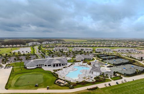 Immokalee Condo | Gated area, Golfing, HOA Pool, Pickleball Courts, and Family Fun