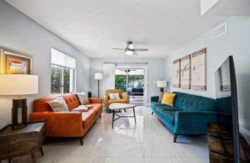 Isles of Capri House | Gather Together