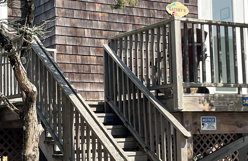 Ocean Bay Park House | Gatsby’s Sky Level. Ocean Bay Park. Sleeps 12. Hot Tub + Ocean Views