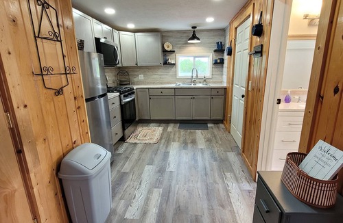 Northeast Michigan Apartment | General Store 4 Bedroom Apartment in Cadillac
