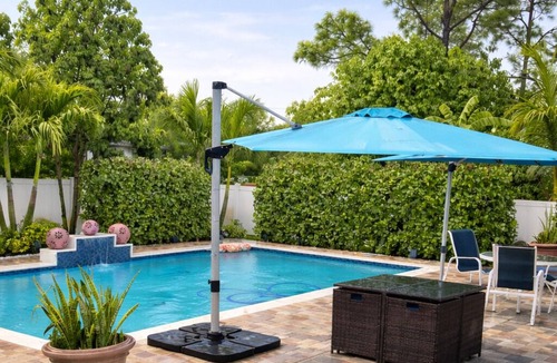 Sunshine House | Getaway & Oasis, Near Beaches & Total Relaxation