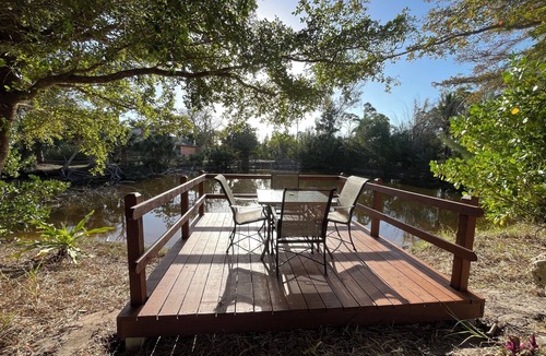 Saint James City Cabin | Glamping in pine island, Charming 1-bedroom cabin in welcoming Saint James City