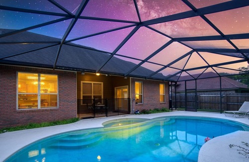 Mandarin House | ~Glass Splash Pad Sleeps 12 Heated Pool & Spa~