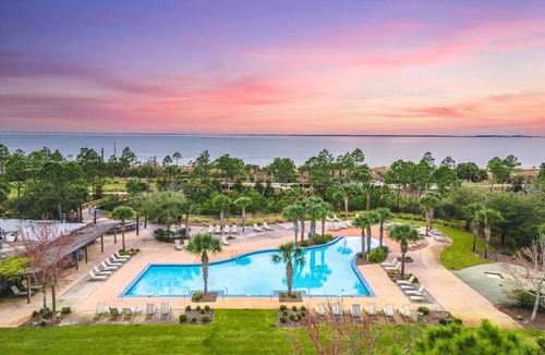 Port St. Joe House | Golf Cart-Foosball-Prime Pool&Beach location