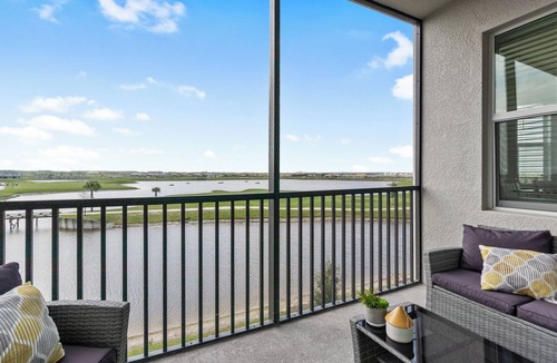Immokalee House | Golf Getaway: Luxury Living