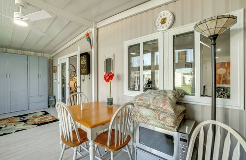 Maple Leaf House | Golf + Pool Days! Extended Port Charlotte Escape