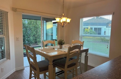 Leesburg House | GORGEOUS 3-bedroom house with NEW golf cart in The Villages! Perfect location!