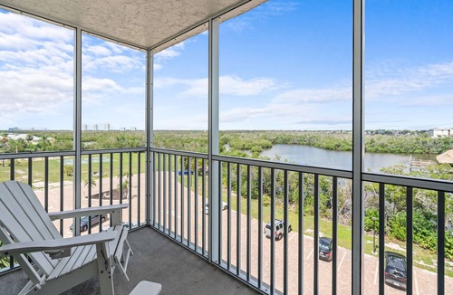 Bonita Springs Apartment | Gorgeous Bay View Studio Close To The Beach 5502