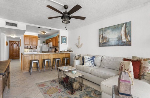 Key Largo Apartment | Gorgeous Moon Bay Condo Heated Pool Beach