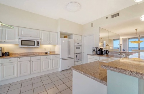 Bay Isles Condo | Grand Bay 533 by FVC