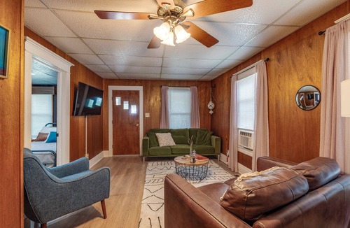 Monroe House | Grandma's Modern Getaway - 3 Bedroom, 1 Bath; Newly Renovated Kitchen