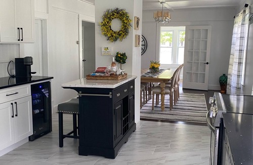 Cutchogue Cottage | Great Getaway! Exceptional Home. Walking distance to The Christmas Tree Shoppe