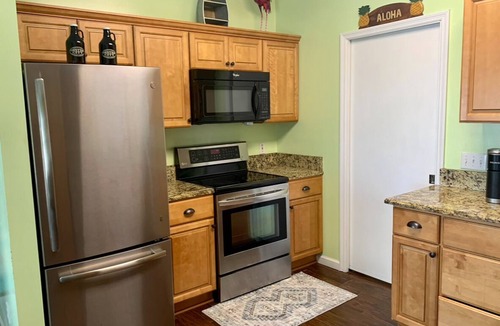 Eastpoint House | Great rates! 5 stars! Located in Eastpoint just minutes to SGI & Apalachicola