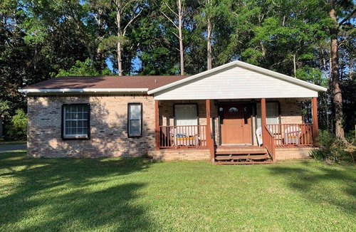 Eastpoint House | Great rates! 5 stars! Located in Eastpoint just minutes to SGI & Apalachicola