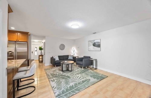 Braden River House | Green Escape · 1-Acre Private Oasis · Screened Pool · 5 Min to Lakewood Ranch