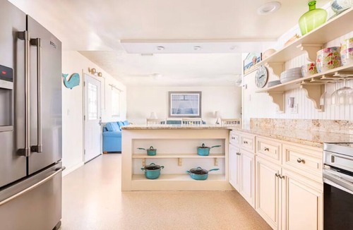 Floridana Beach House | Ground Floor Direct Oceanfront House w/Private Patio and Steps to Beach Access 🌅🏝️