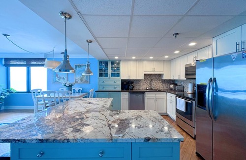 Biltmore Beach Condo | Gulf Front 2 Bed 2 Bath Free Beach Service pool
