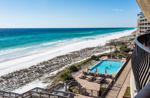 Crystal Beach Condo | Gulf-Front Condo, Infinity Pool, Gulf Views, 310 Ft Private Beach, Fitness, Bike