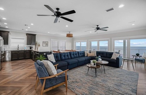 Mexico Beach House | Gulf front, Private Pool, 7 bed, pet friendly, fire pit, sleeps 24