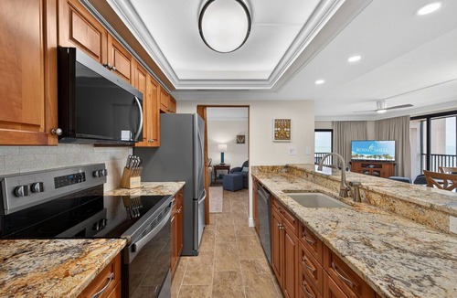 Sanibel Condo | Gulf Front, Two Bedroom Condo with Den - Sundial K308