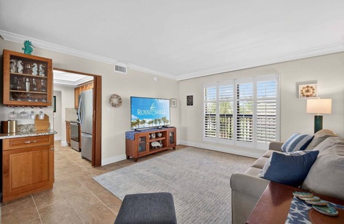 Sanibel Condo | Gulf Front, Two Bedroom Condo with Den - Sundial K308