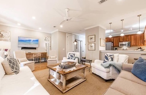 Gulf Place House | Gulf Place "Southern Exposure" |3BR Townhome |Sleeps 8 | Golf Cart |