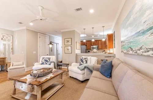 Gulf Place House | Gulf Place "Southern Exposure" |3BR Townhome |Sleeps 8 | Golf Cart |