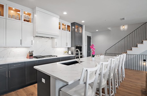 Laguna Beach House | Gulf Views | Elevator | Heated Community Pool | 2Min Walk To The Beach!
