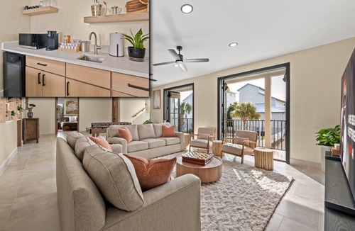 Crystal Beach Villa | Gulf views, Saltwater lagoon & waterfall, Beach@2min walk, Firepit, Golf Cart, Elevator