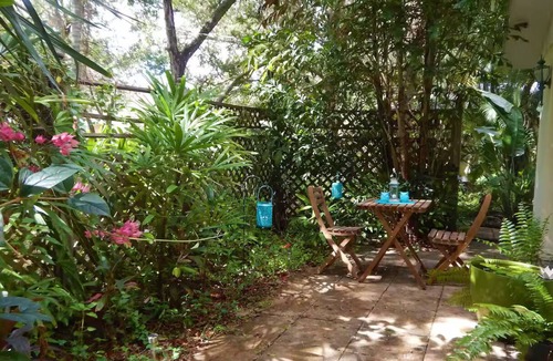 Fruitville Cabin | Gypsy Mermaid Caravan Tiny House Glamping!