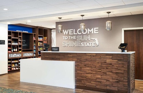 Clewiston Hotel | Hampton Inn Clewiston