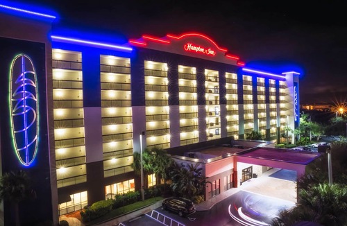 Oceanfront Hotel | Hampton Inn Cocoa Beach/Cape Canaveral