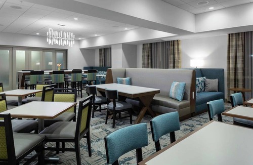 Dunedin Hotel | Hampton Inn Dunedin